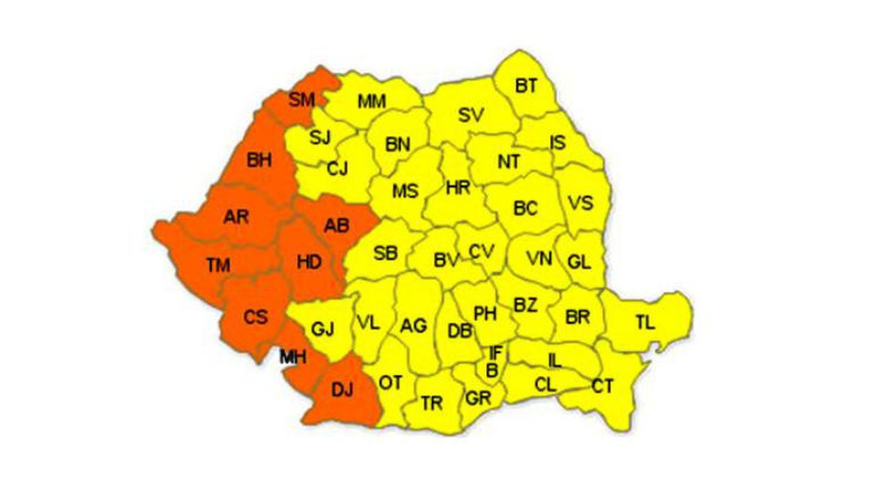 Canicula sufocă România! Valul de căldură a acoperit toată ţara, iar meteorologii au emis cod portocaliu!