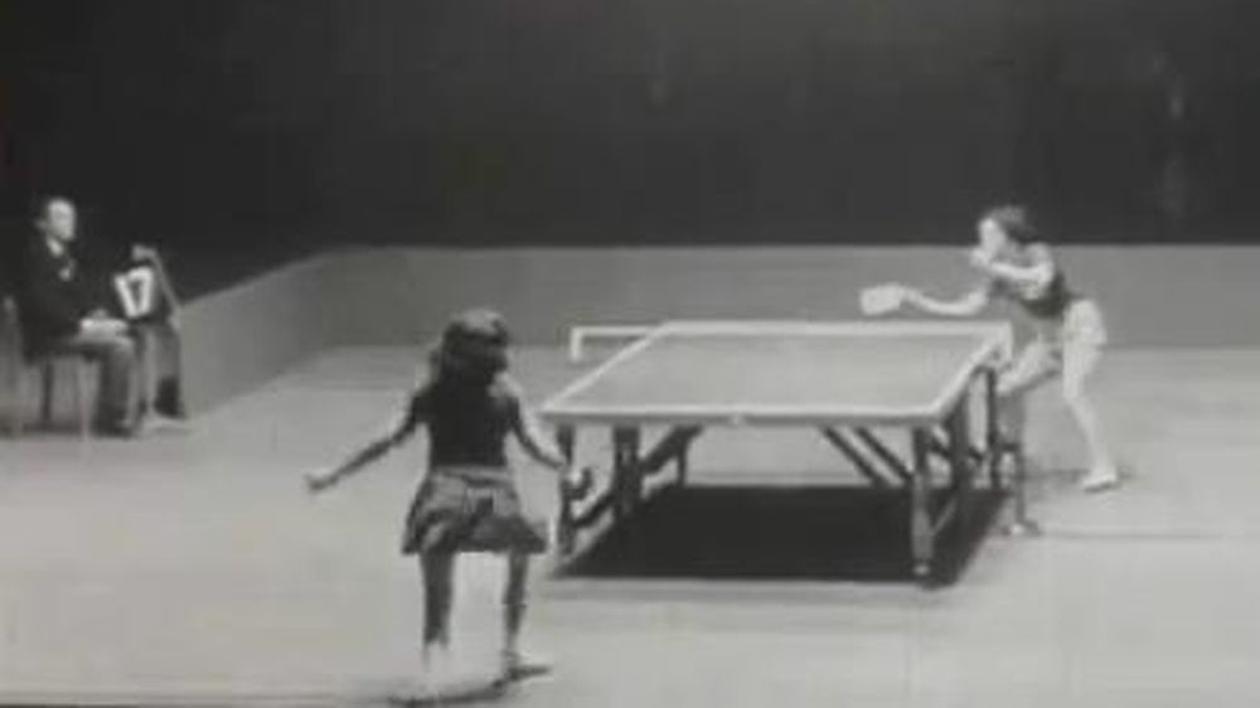 Aşa era tenisul de masă în 1954! De 6 ori la rând campioană mondială, O ROMÂNCĂ UIMEA PLANETA. Văzută CEA MAI BUNĂ DIN ISTORIE, Angelica Rozeanu are O SUPER POVESTE