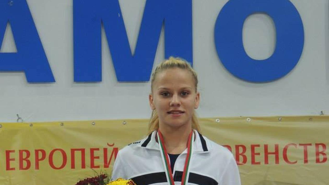 Viitorul luptelor sună bine. Cadeţii au luat patru medalii la ”Europenele” din Bulgaria