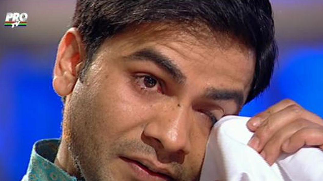 Anni, ÎN LACRIMI la Masterchef: "Mi-a zis că sunt negru. M-a jignit"