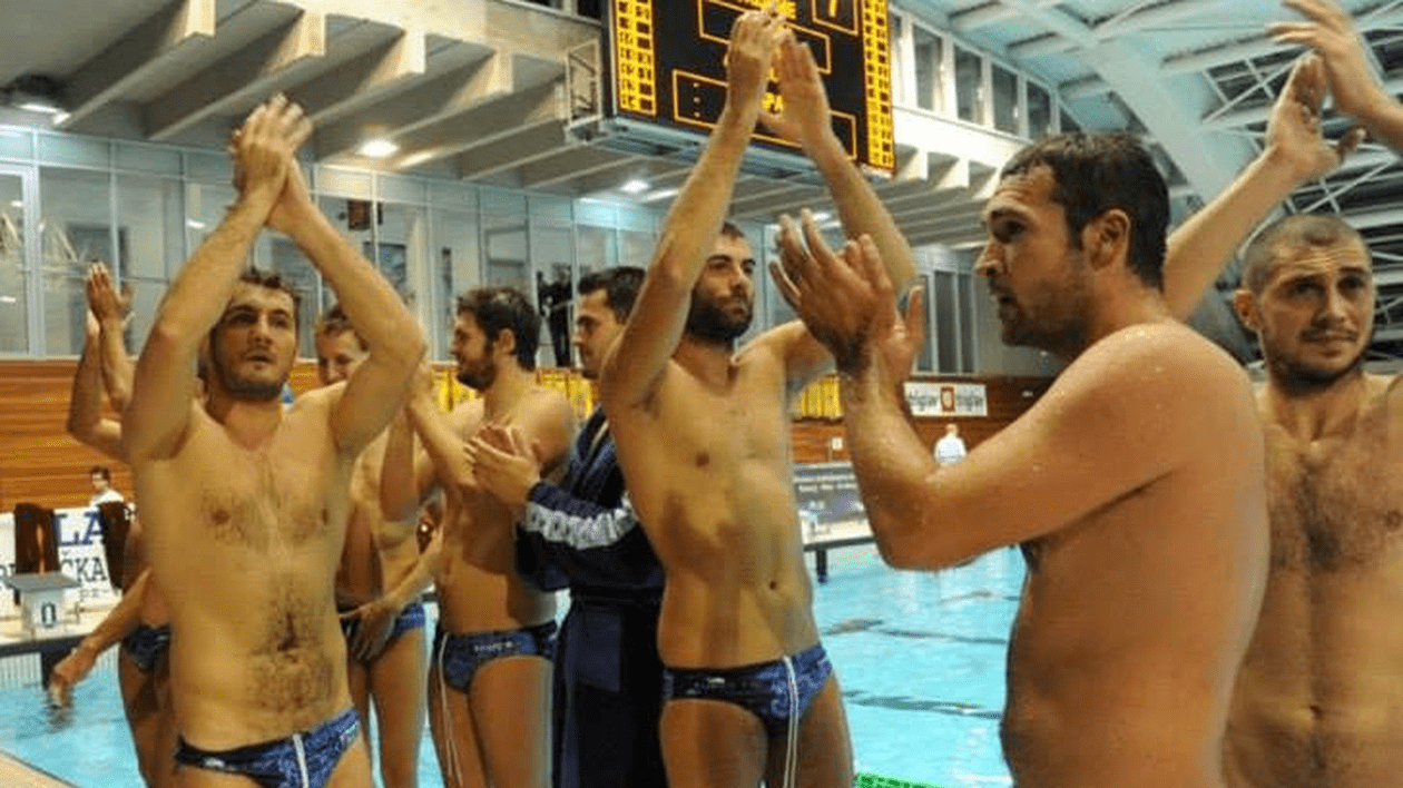 POLO/ Liga Campionilor. Cosmin Radu s-a calificat în grupe. Ce e făcut singura echipă românescă