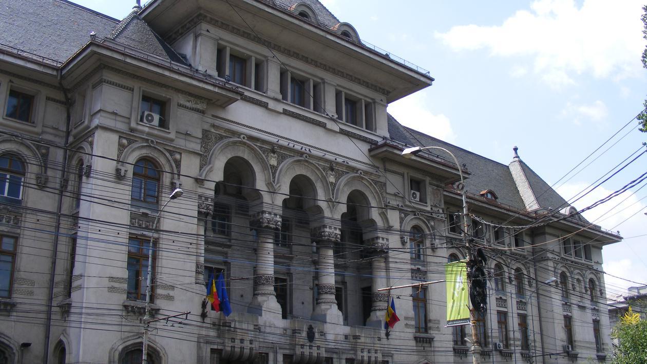 USR București propune ca Piața Victoriei să devină spațiu rezervat manifestărilor civice