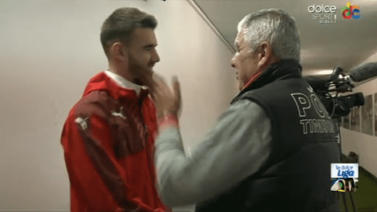Faza zilei în Liga 1. Florin Marin l-a pălmuit pe Tudorie, după ce fostul său elev a marcat un gol în ACS Poli - Voluntari 1-2