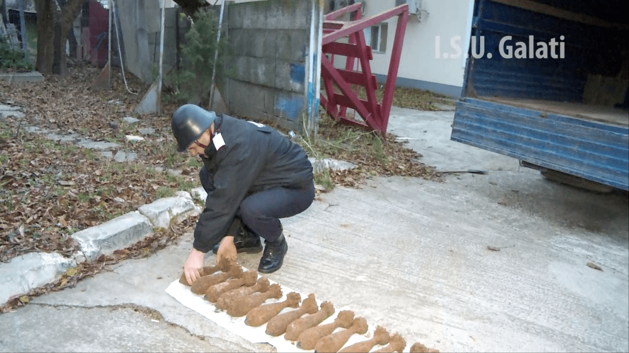 Zeci de bombe au fost descoperite în județul Galați