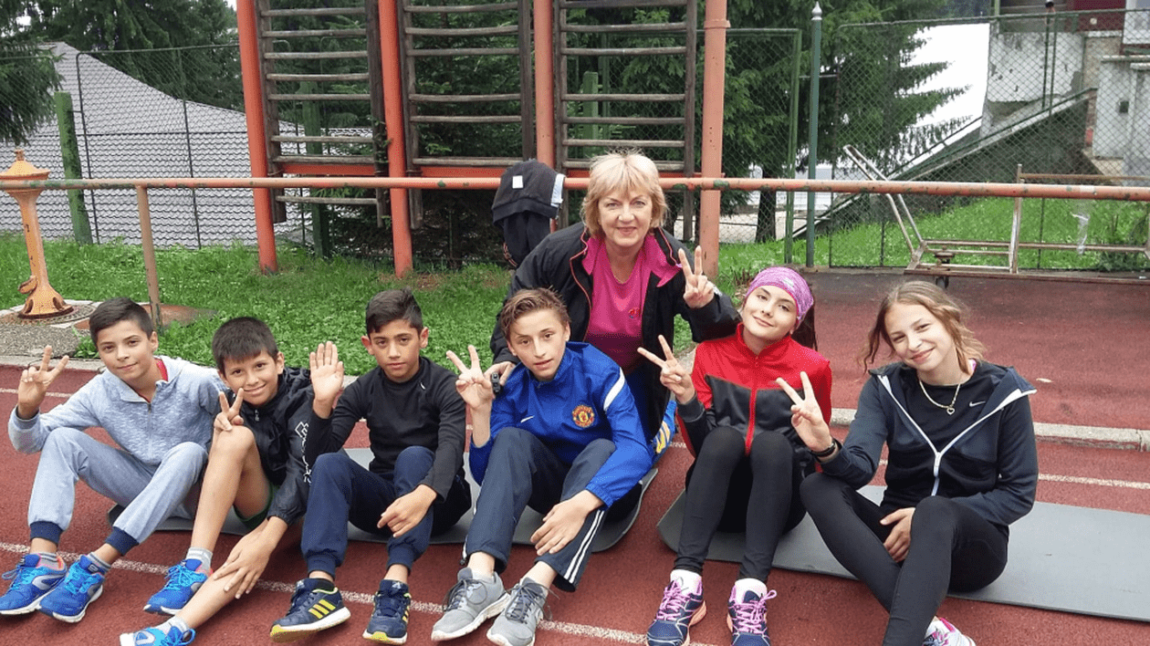 Fundaţia Ringier susţine pregătirea pentru performanţă a micilor atleţi de la Tulcea