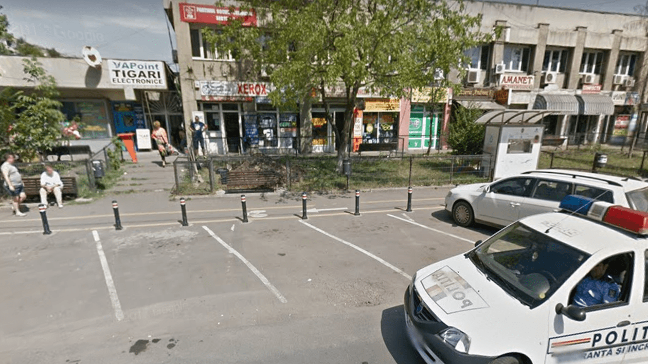 Sediul PSD Sector 6 a fost vandalizat în această dimineaţă