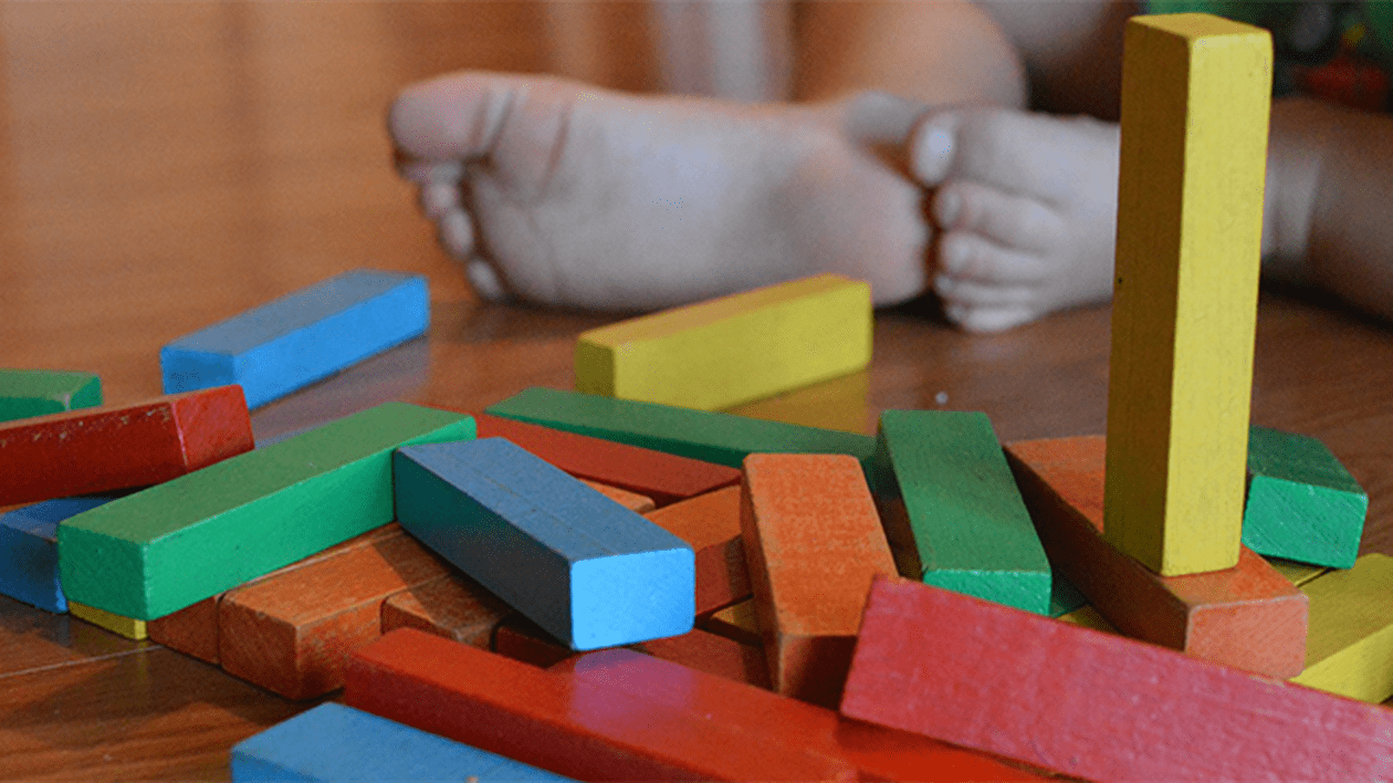 Top 5 beneficii ale educației Montessori