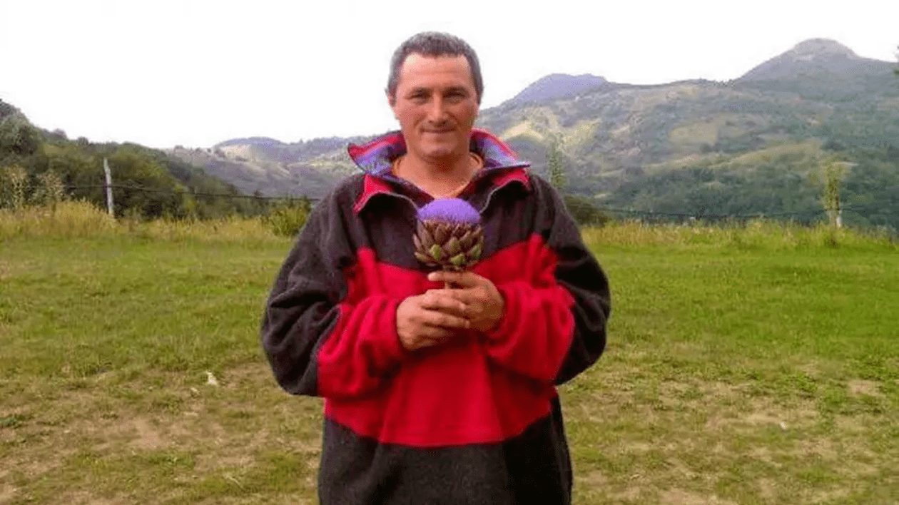 Adi de la Brad, liderul sectei „Copiii Soarelui”, internat în stare gravă la Deva