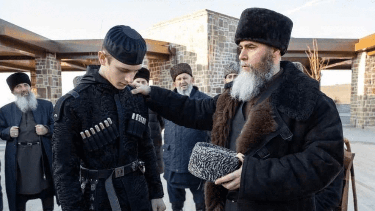 Zi de sărbătoare la Groznîi: se însoară fiul lui Ramzan Kadîrov. Cei care fac acest pas odată cu Ahmat primesc un sprijin de căsătorie, anunță presa de stat