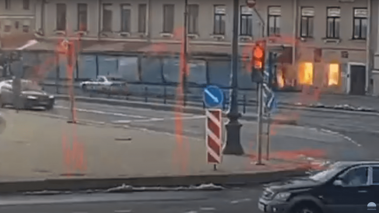 Explozia care l-a ucis pe bloggerul militar rus Vladlen Tatarski, surprinsă de camerele de supraveghere - VIDEO
