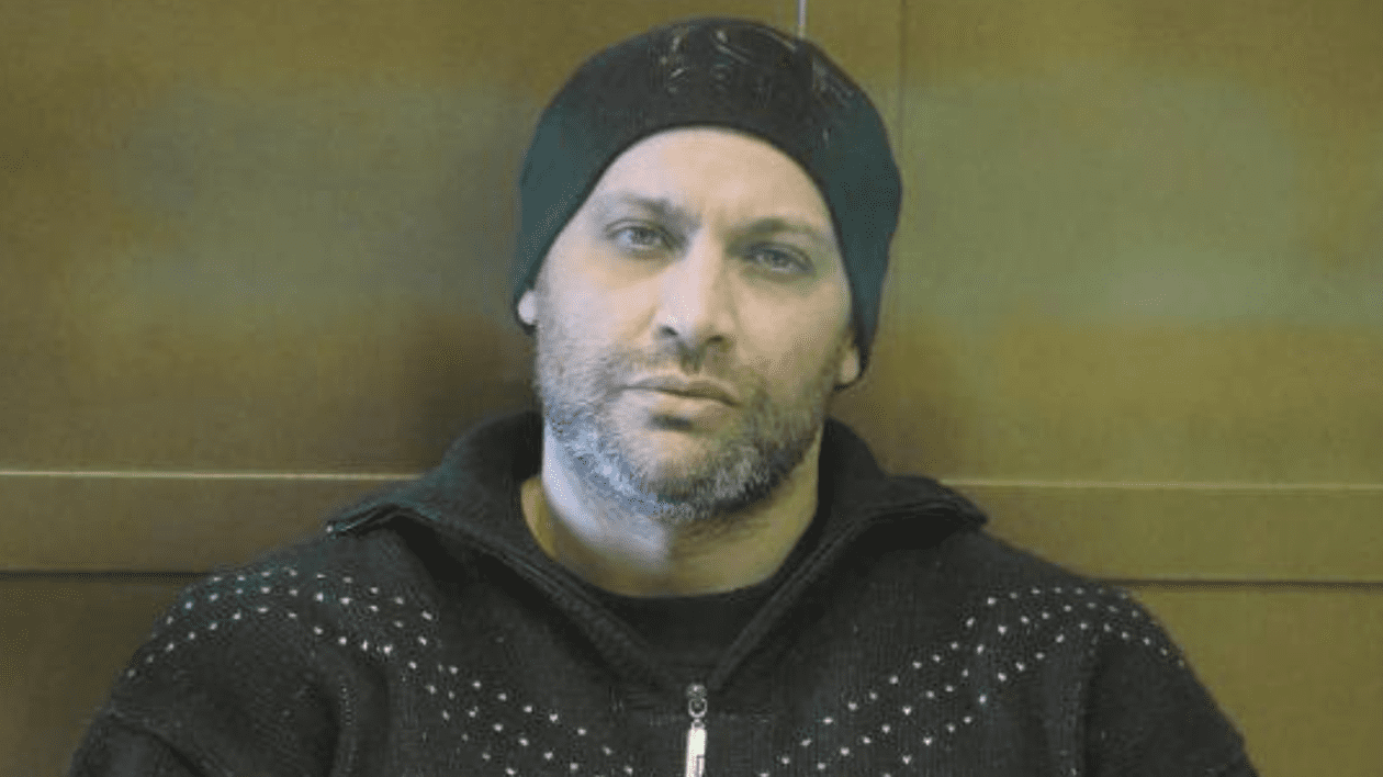 Condamnat la 20 de ani de închisoare pentru uciderea jurnalistei Anna Politkovskaia, a ajuns comandant de batalion pe frontul din Ucraina și este comparat cu Rambo