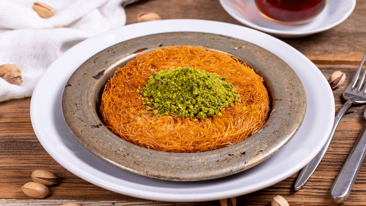 Rețete de cataif - cum faci desert turcesc din tăieței