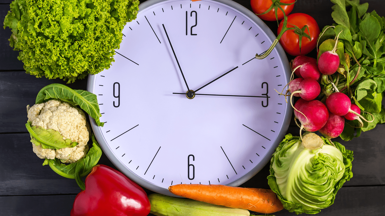 Cum să te adaptezi la ora de vară 2024. Ce alimente să eviti
