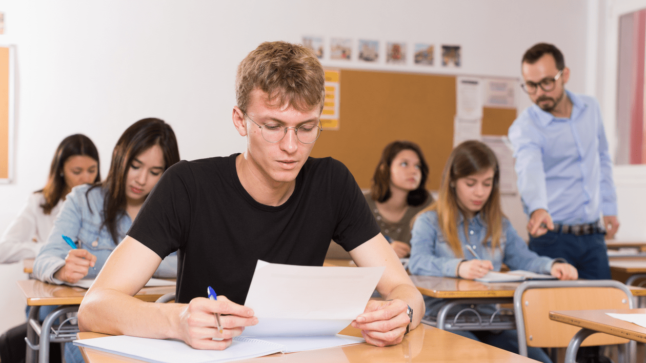 BAC Sociologie 2024. Astăzi are loc proba scrisă la Sociologie la Bacalaureat