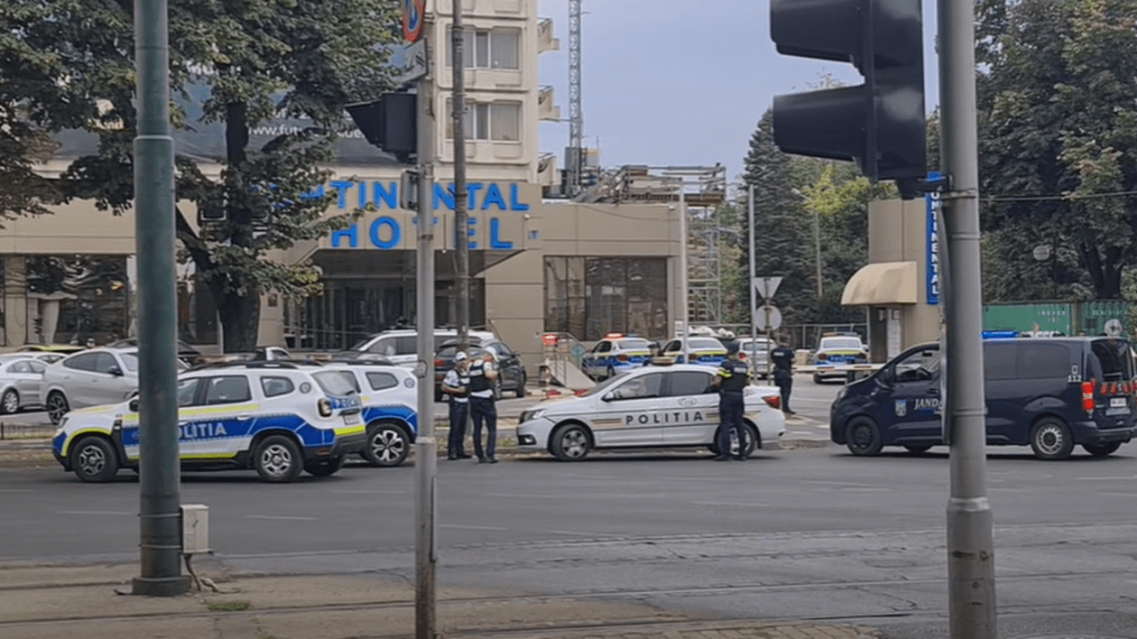 Alerta cu bombă de la Hotelul Continental din Timișoara unde e cazată și Elena Lasconi a fost falsă. Cine a sunat la 112