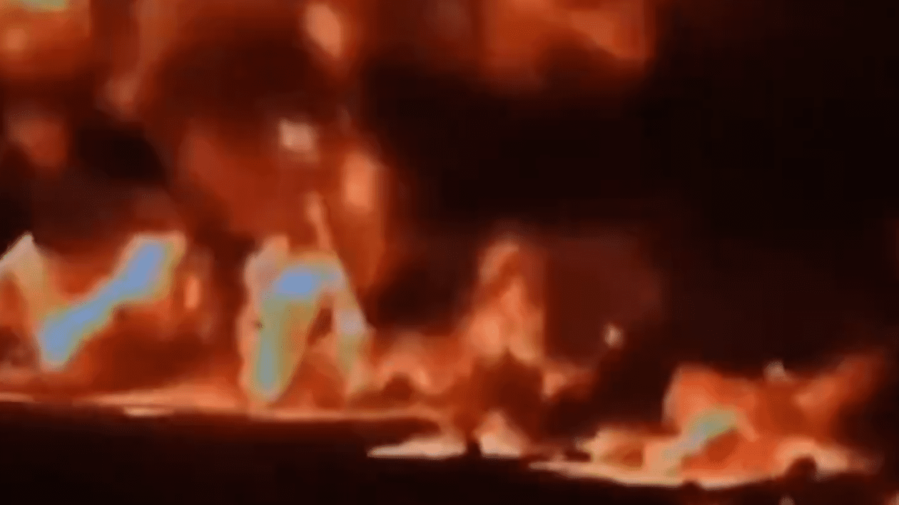 Peste 140 de oameni au murit după ce o cisternă cu combustibil a explodat în Nigeria