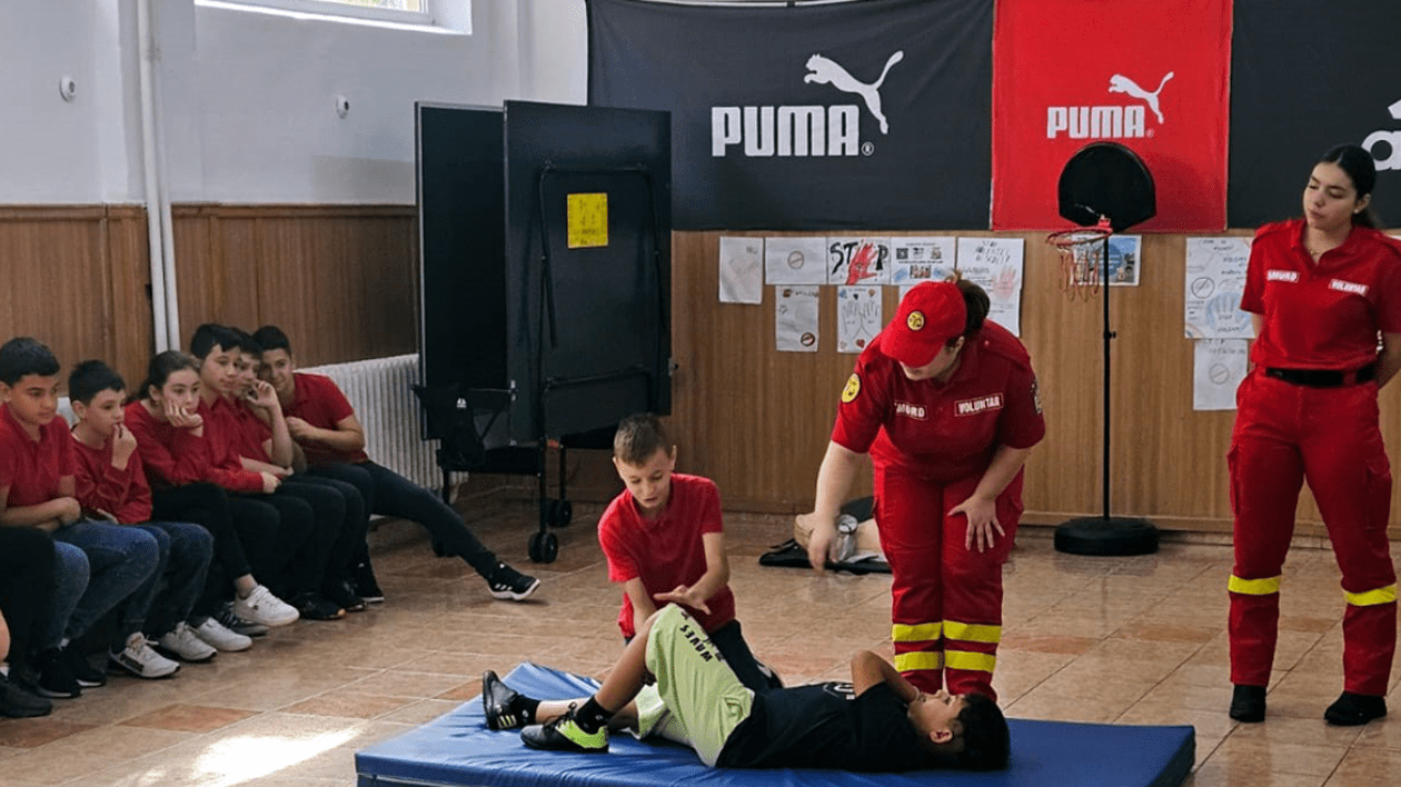 ISU Brăila pregătește „salvatori din pasiune”. 46 de voluntari au fost recrutați în 2024