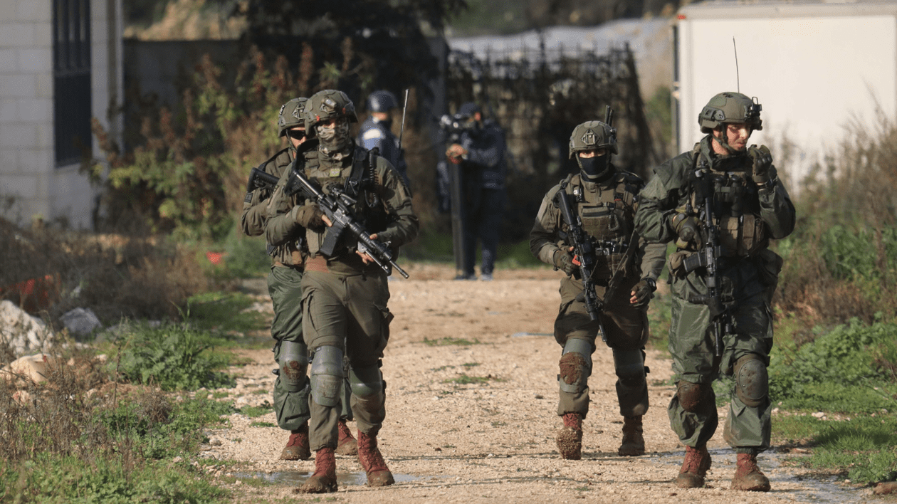 Care sunt motivele reluării atacurilor asupra Fâșiei Gaza de către Israel? Ce spun criticii lui Netanyahu