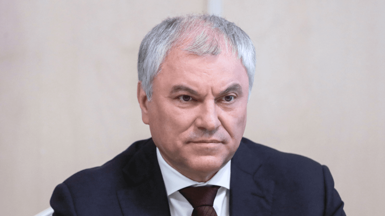 Companiile mamei de 88 de ani a șefului Dumei de Stat ruse au primit subvenții de 3,7 de milioane de euro în 2024