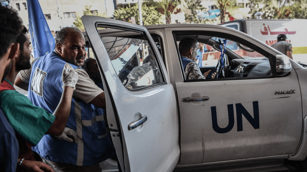 Imagini cu ultimele momente ale celor 15 lucrători umanitari uciși în Gaza. Versiunea Israelului, pusă la îndoială