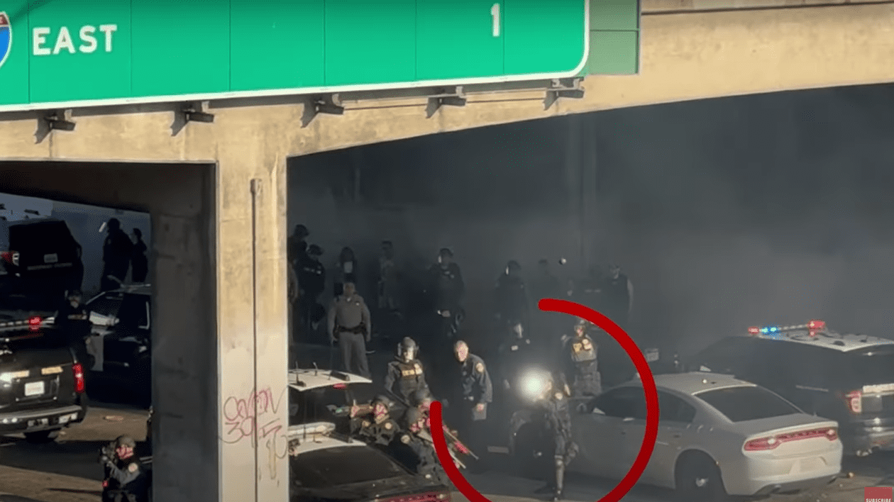 Jurnalist împușcat în cap la protestele din LA.
