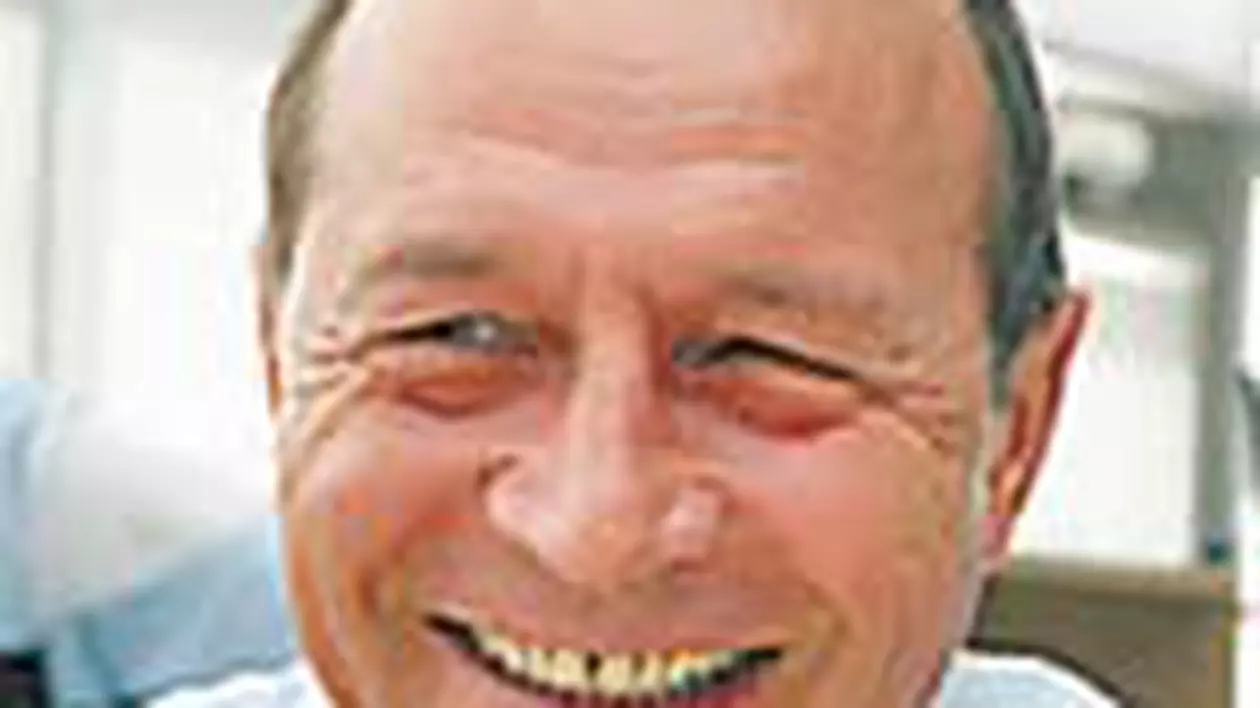 Basescu a petrecut cu fostii colegi de facultate