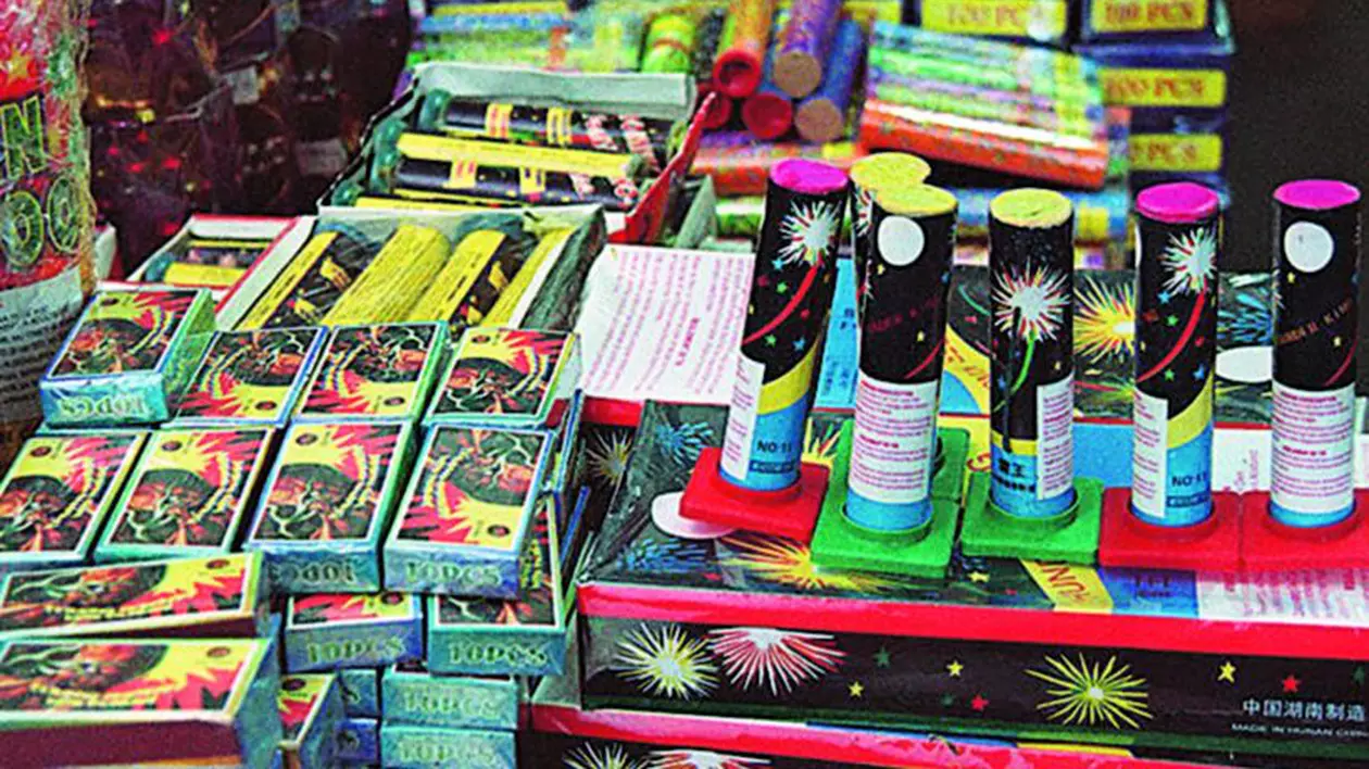 Detalii despre comerțul cu petarde și artificii