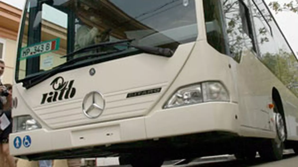 Controloare RATB, bătută de un tânăr pe linia autobuzului 336