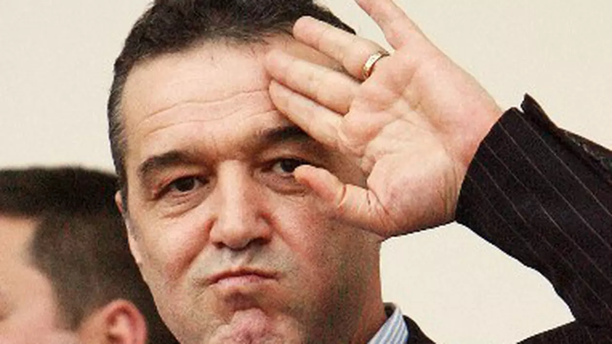 Gigi Becali a fost "săltat" de poliţie şi reţinut!