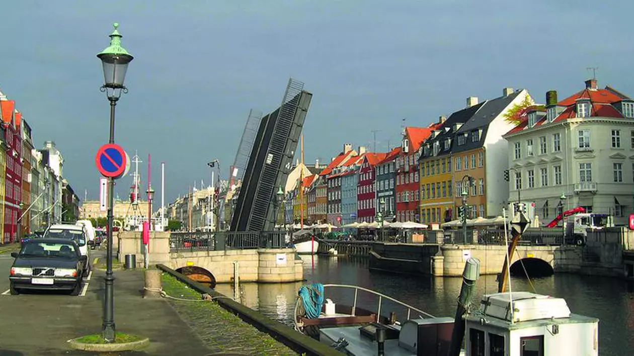 UPDATE | Alertă de securitate la ambasada SUA din Copenhaga