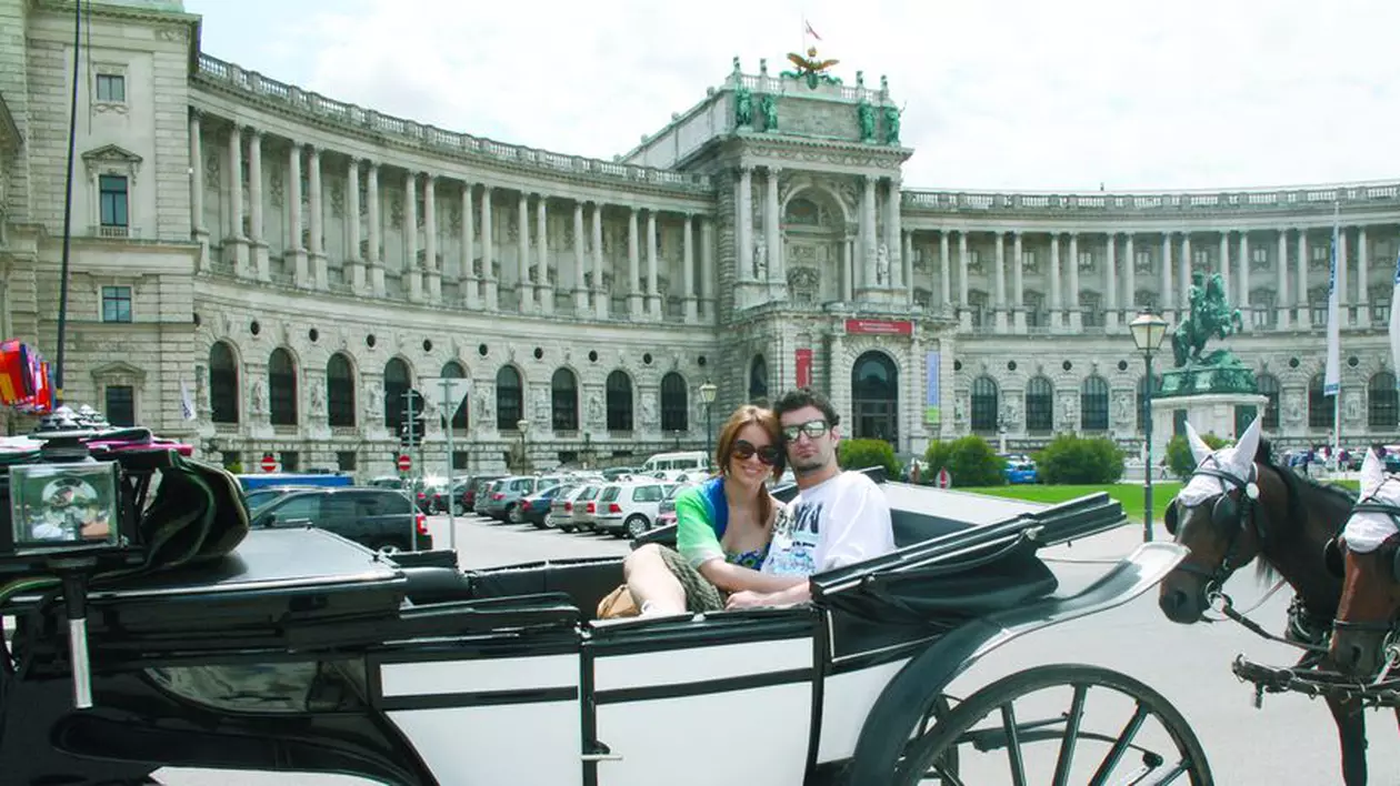 Laura şi Smiley «au evadat» la Viena