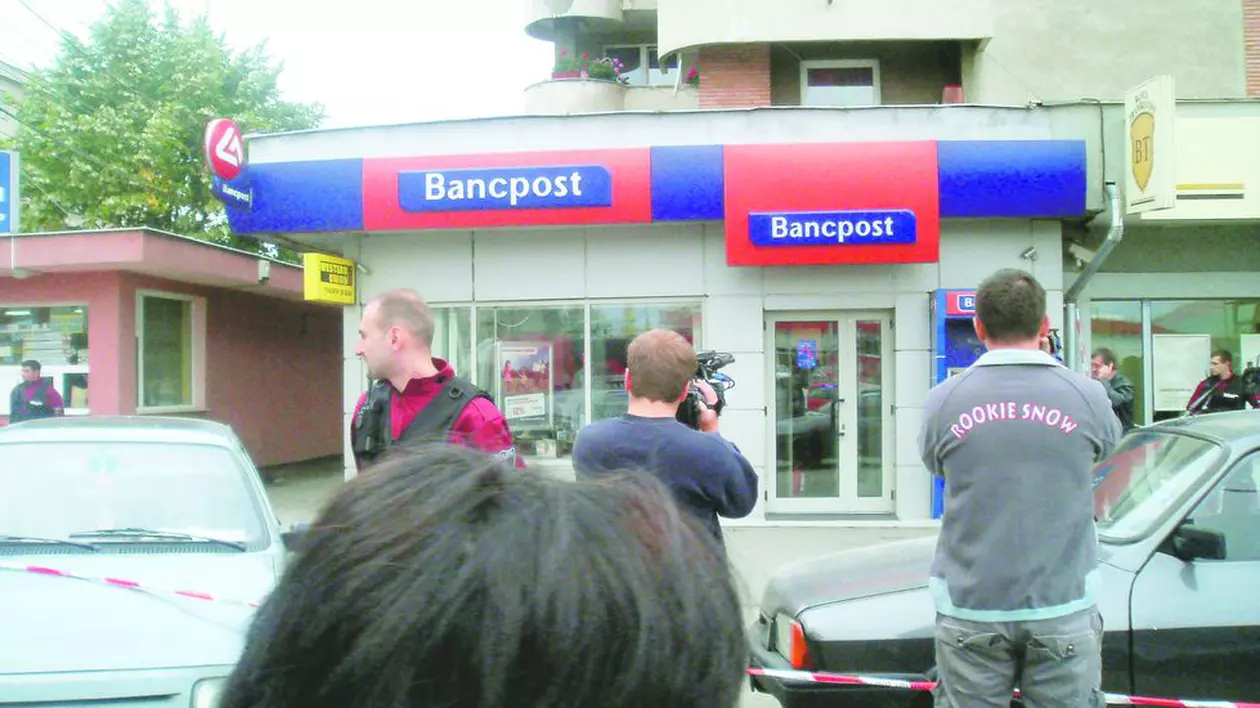 Jaf de 6.200 de lei la Bancpost Baia Mare