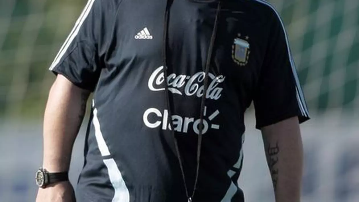 Maradona: "Dacă câştigăm CM, voi alerga dezbrăcat"