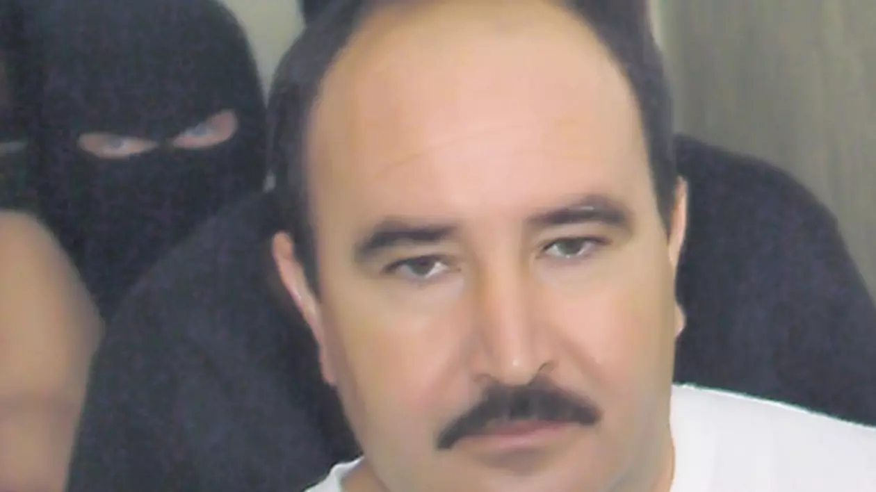 Interlopii şi oamenii legii, în alertă! Iese Nuţu Cămătaru