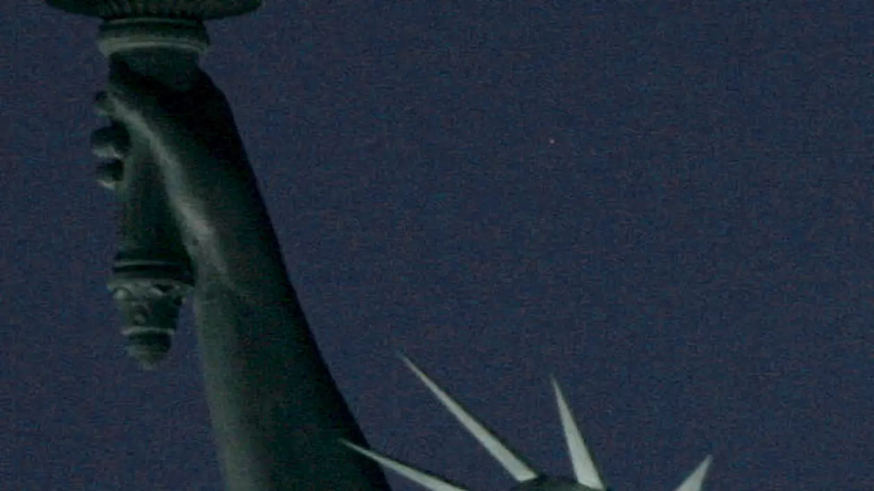 Statuia Libertăţii, infernul turiştilor pe timpul verii