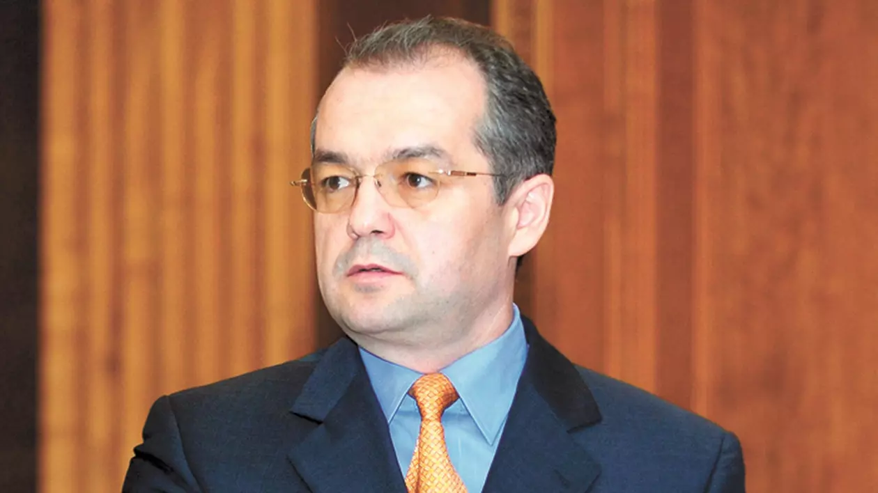 Atenţie, bogătaşi! Guvernul va impozita cu 16% şi veniturile nedeclarate