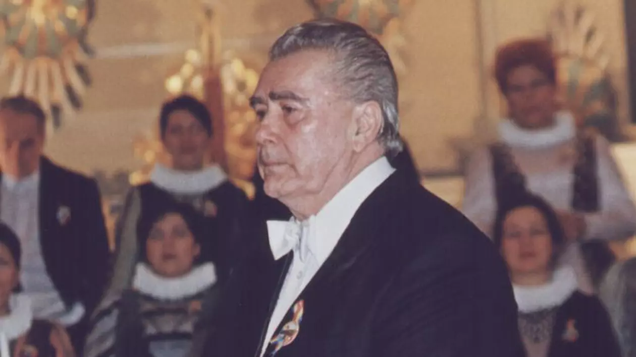 A murit dirijorul Marin Constantin, fondatorul corului Madrigal