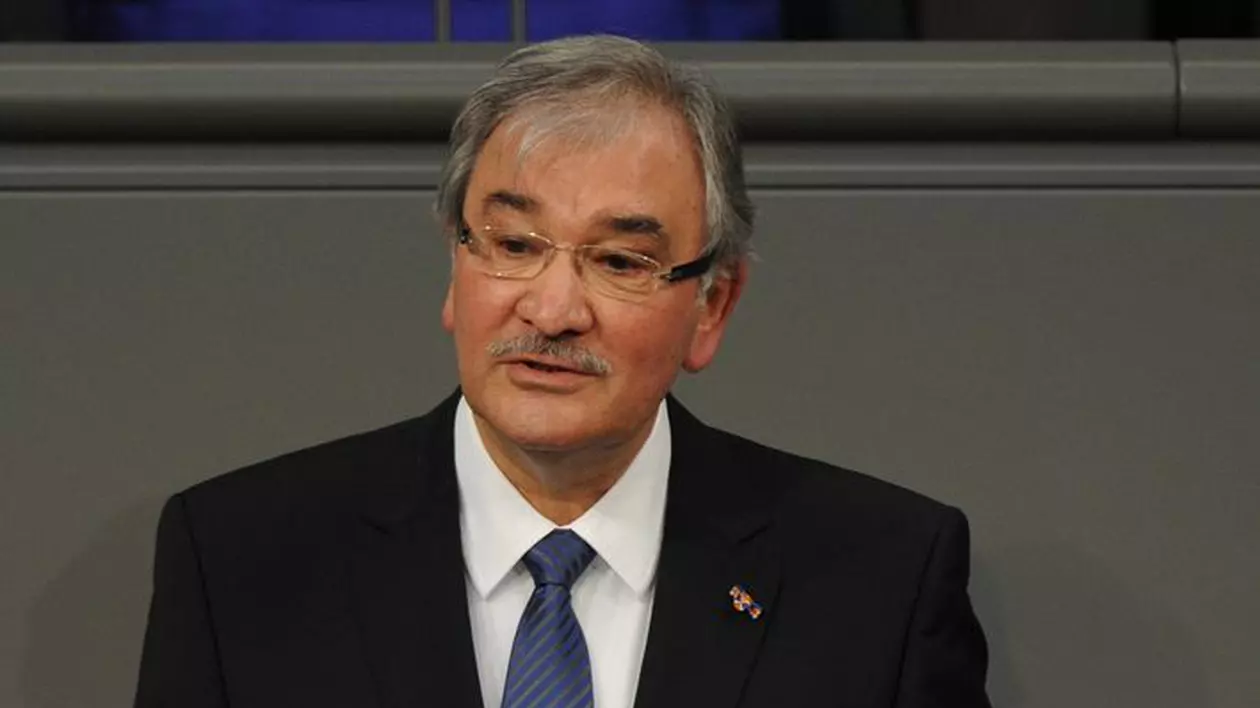 Un rom supravieţuitor al Holocaustului critică România