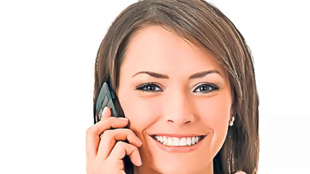 Cică telefonul mobil ne face mai deştepţi! 