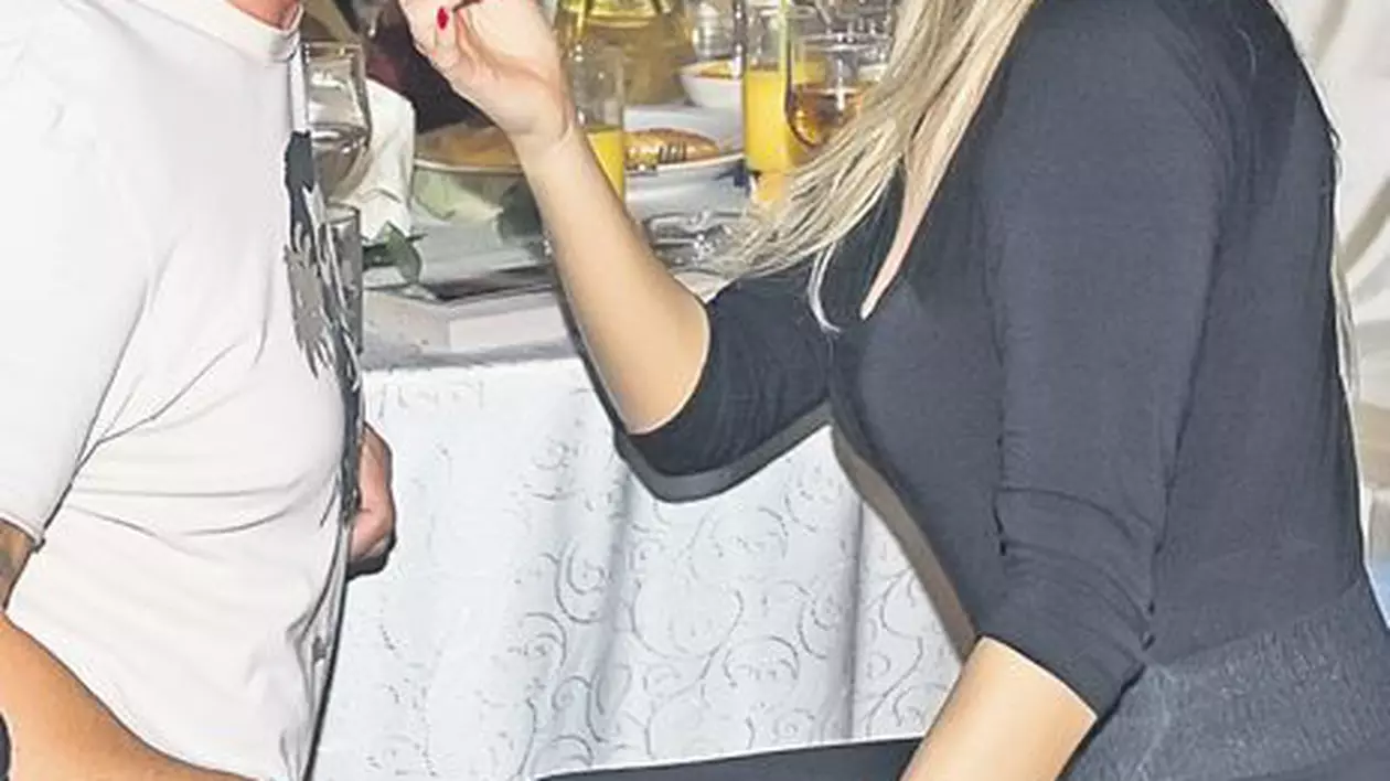 Simona Sensual se ţine tare: "Nu-l mai vreau pe Maharu! L-am refuzat"