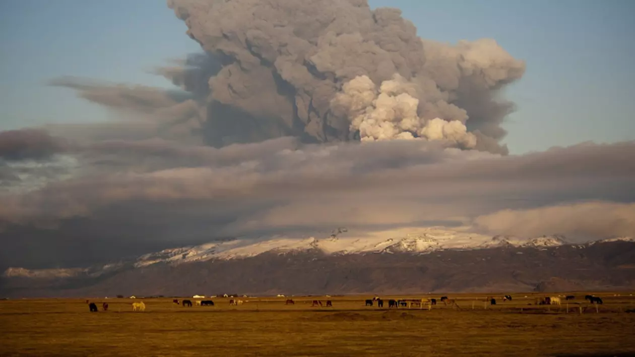 Cel mai mare vulcan din Islanda, pe punctul să erupă