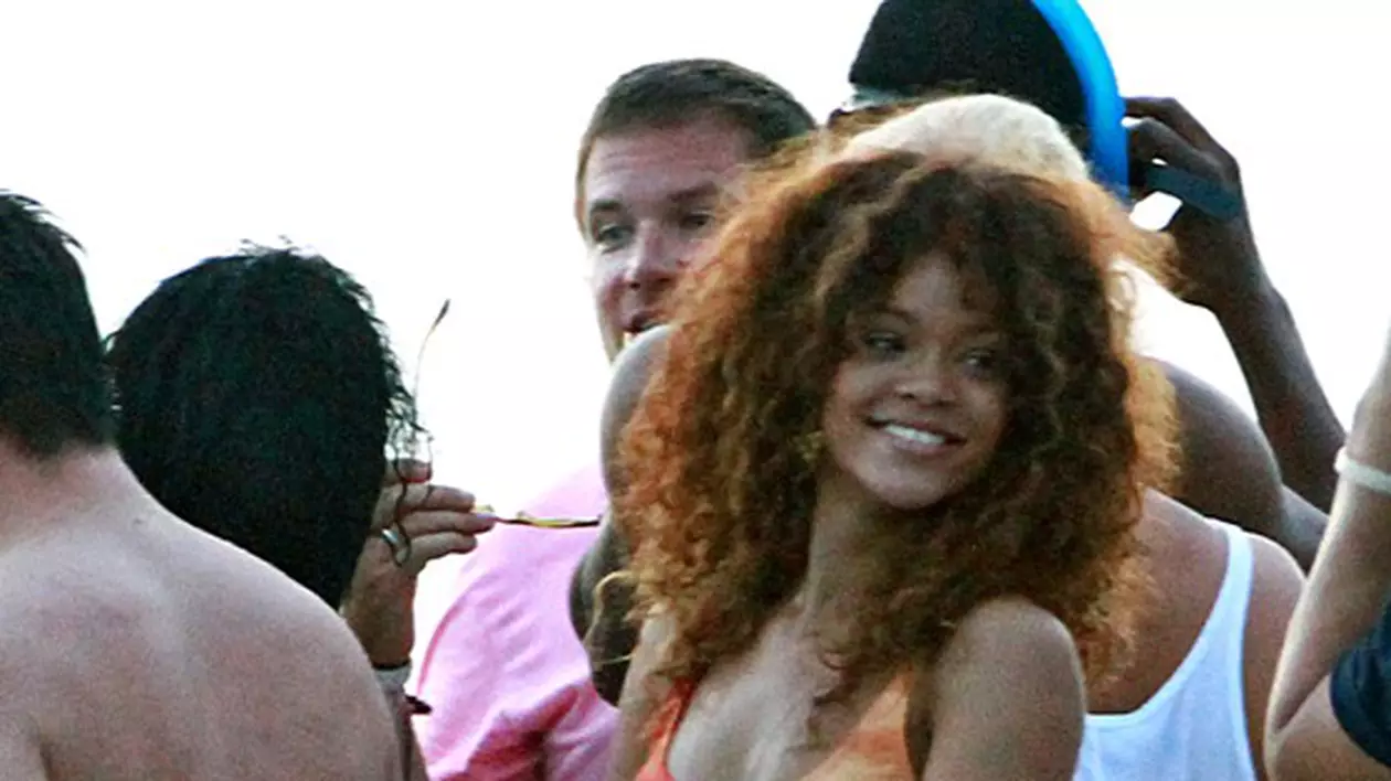 Rihanna cheltuieşte peste 22.000 de dolari pe săptămână la coafor