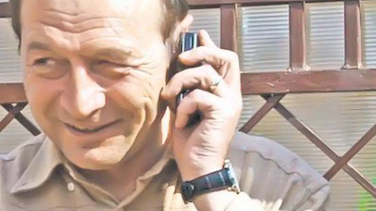 Traian Băsescu, despre închiderea fabricii Nokia: "Nu e noutate"