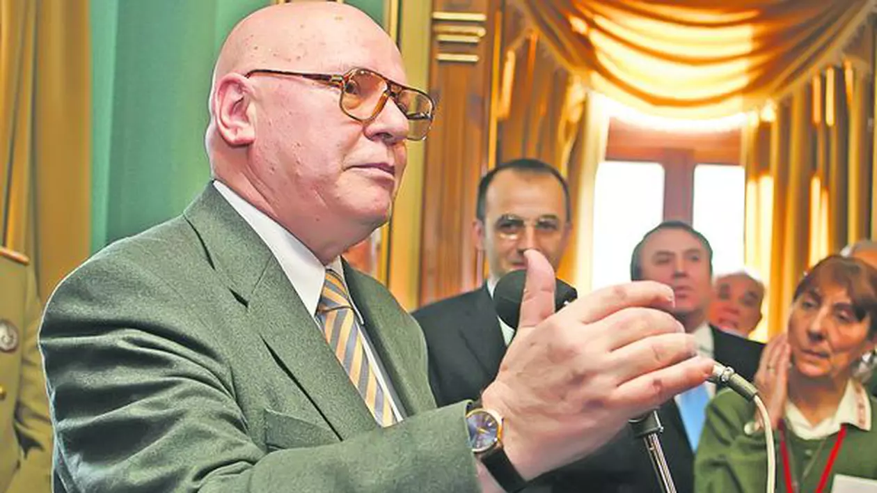Răzvan Theodorescu, unul dintre membrii noii Comisii de Etică: "Îl admir pe Bănel"