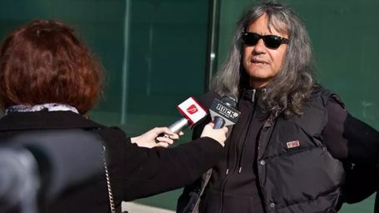 Cristi Minculescu: Îmi place viteza foarte mult şi de aceea nu conduc şi nu am maşină