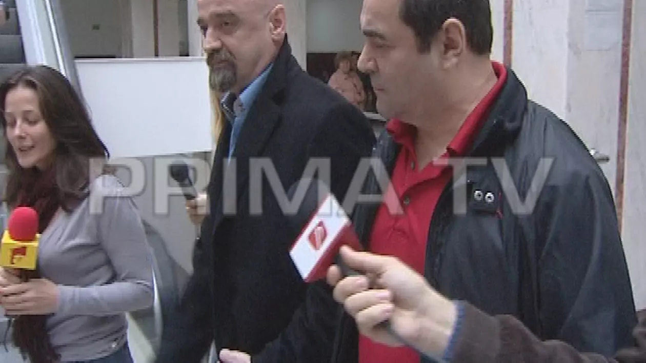 Popa şi Necolaiciuc, ”de mână” la Tribunal