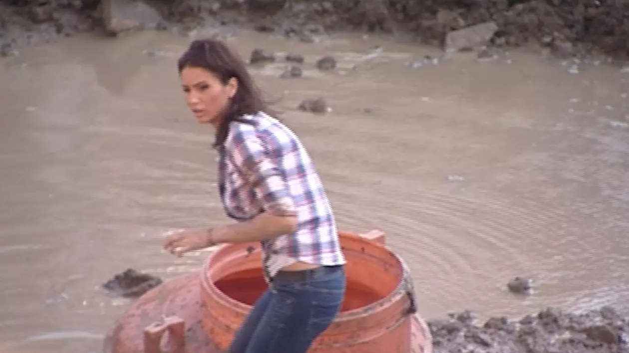 Geanina Varga încearcă să salveze viaţa unui copil