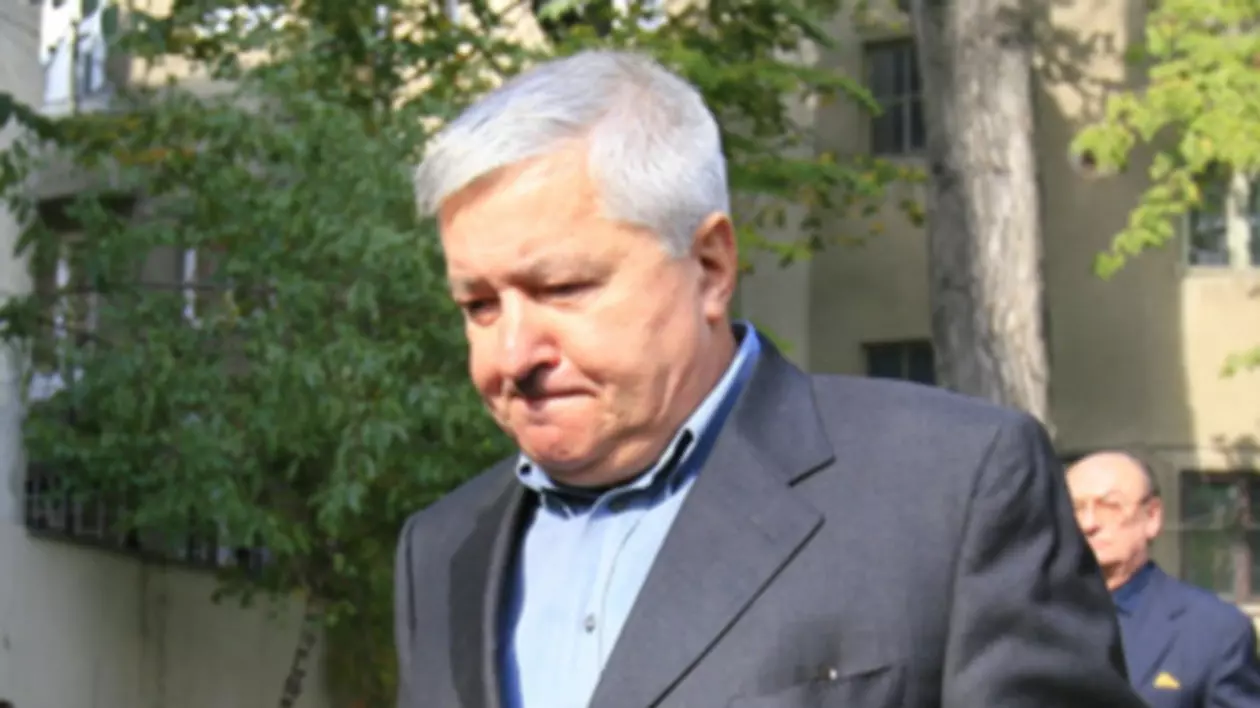 Şerban Mihăilescu, zis şi „Miki  Şpagă”, condamnat la un an de închisoare cu suspendare