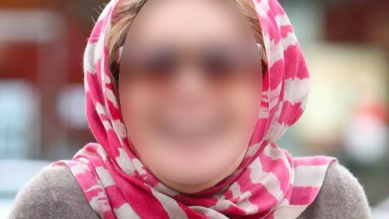 Diva care a îmbătrânit brusc. Nici nu vă închipuiţi cine e bunicuţa | FOTO