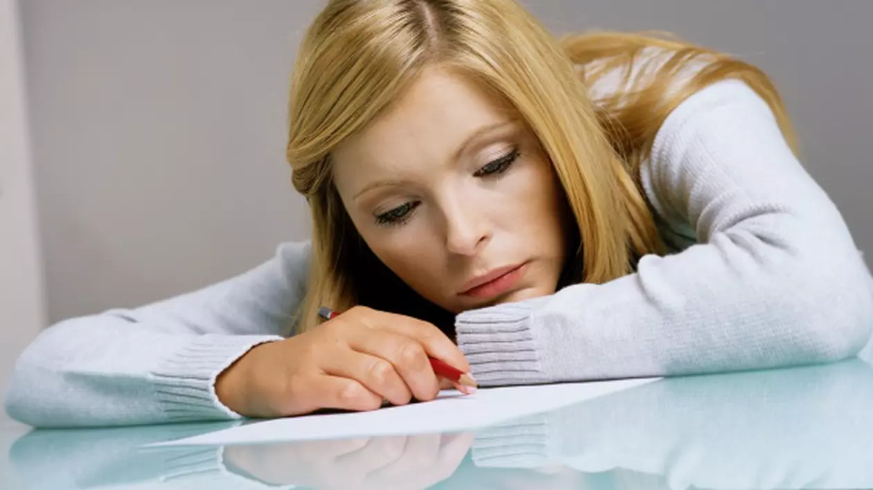 Scrisoare pentru Mama | "Azi îţi scriu, scumpă zeiţă a copilăriei şi adolescenţei mele..."